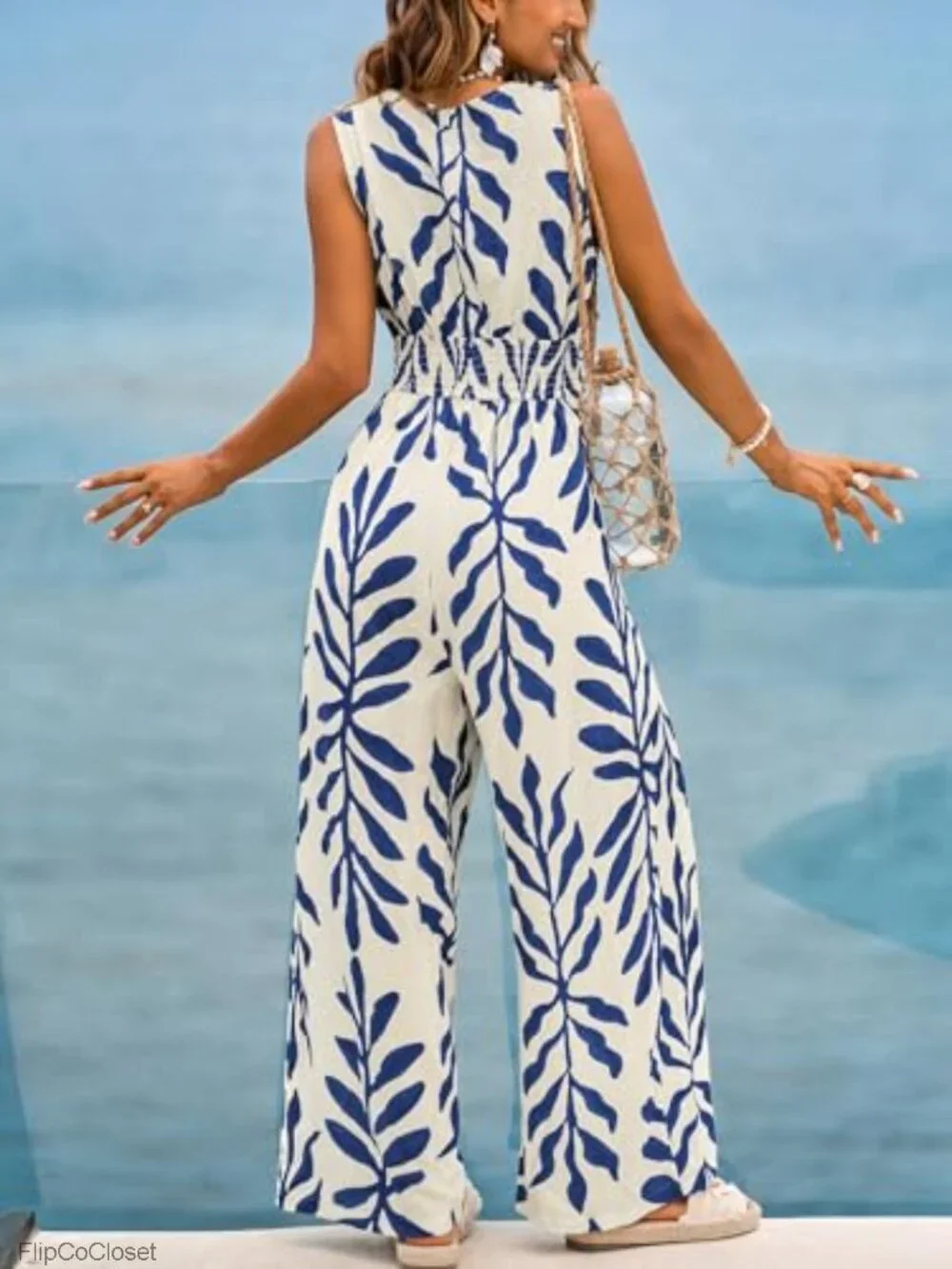 CUPSHE Women's Wide Leg Maxi Jumpsuit V Neck Sleeveless Romper with Pockets